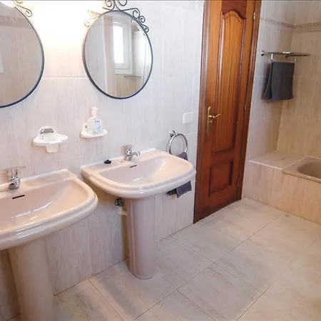 Villa Casa Vista Panoramica - A Great - Wonderful Views - Short Walk To The Beach